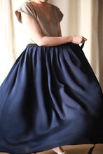 Load image into Gallery viewer, Silk Pleated Wrap Skirt