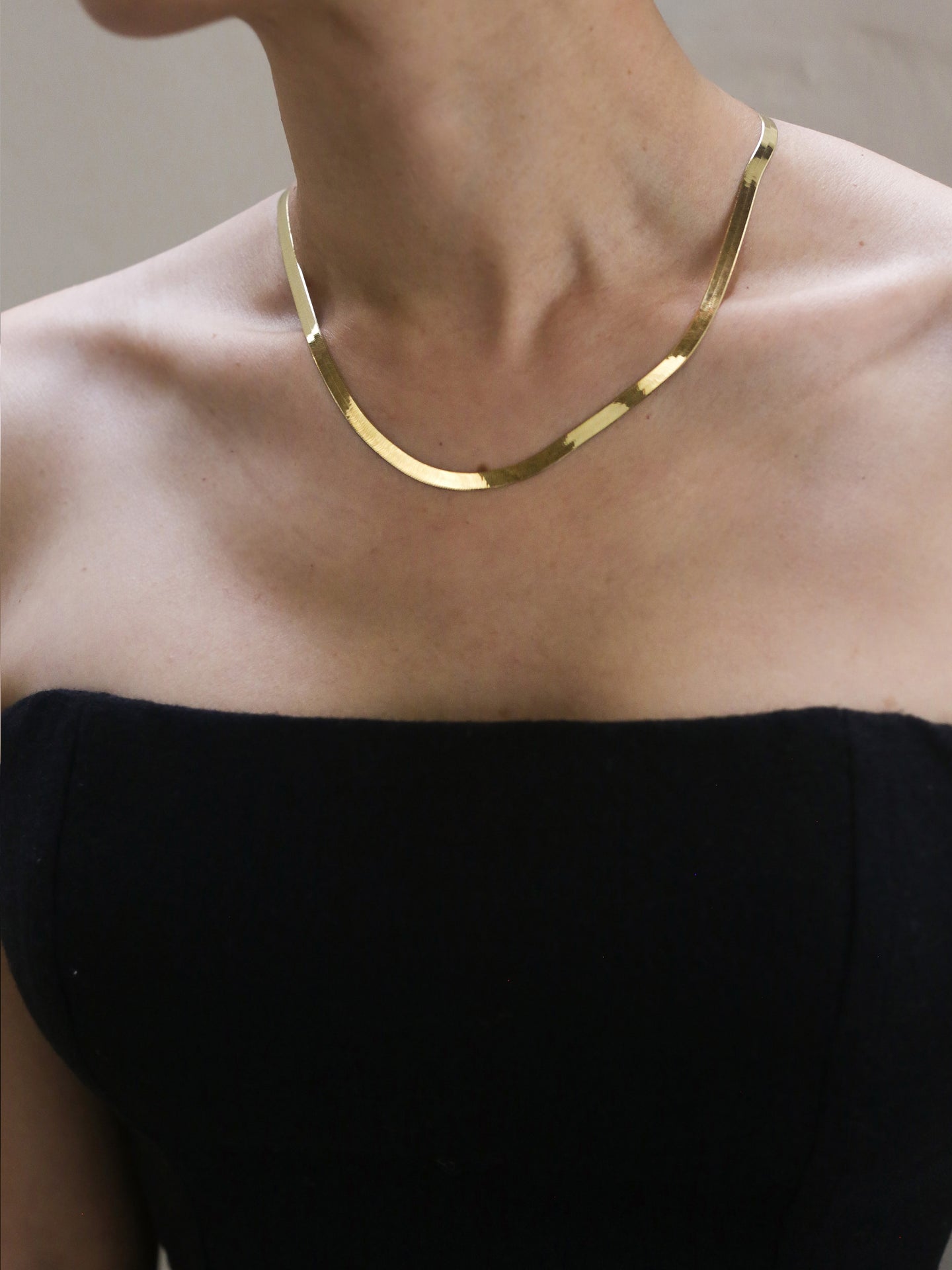 14k Gold Ribbon Necklace