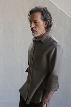 Load image into Gallery viewer, Studio Shirt Man | Double Face Cashmere Undyed Natural