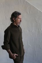 Load image into Gallery viewer, Studio Shirt Man |  Double Face Cashmere Olive