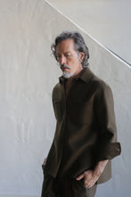 Load image into Gallery viewer, Studio Shirt Man |  Double Face Cashmere Olive