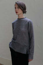 Load image into Gallery viewer, Crewneck shirt - Japanese Wool Gauze | BW Houndstooth