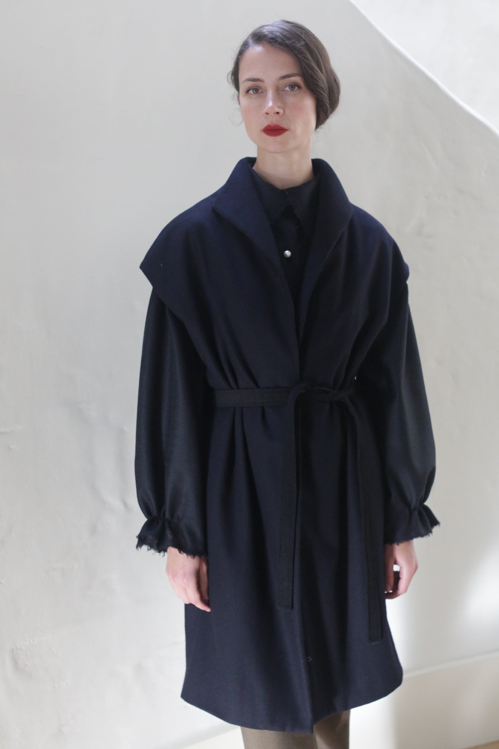 argue◆ argue cocoon coat vest/black PoetVestCoatNavy06_1600x.jpg?v
