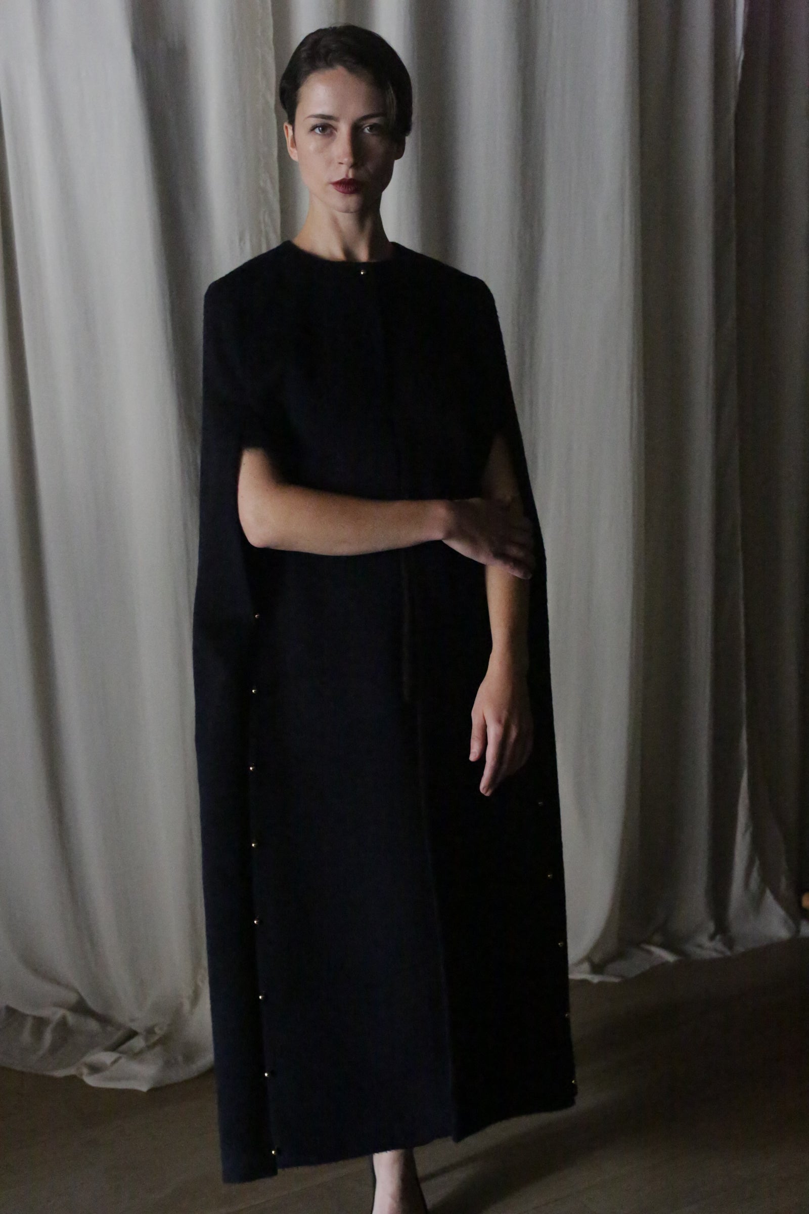 Brushed Alpaca Opera Cape – Lan Jaenicke