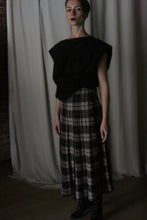 Load image into Gallery viewer, Hand Pleated Wrap Skirt | Japanese Wool Gauze Taupe Plaid