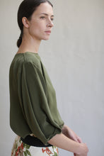 Load image into Gallery viewer, Poppy Top | Olive