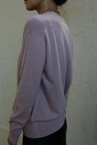 V-Neck Cashmere Sweater | Peony