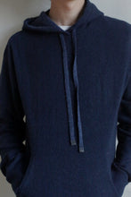 Load image into Gallery viewer, Men&#39;s Cashmere Hoodie | Navy