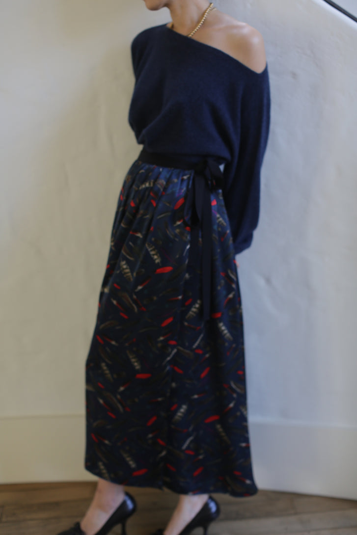 Silk Charmeuse Pleated Wrap Skirt | Feather Print Navy